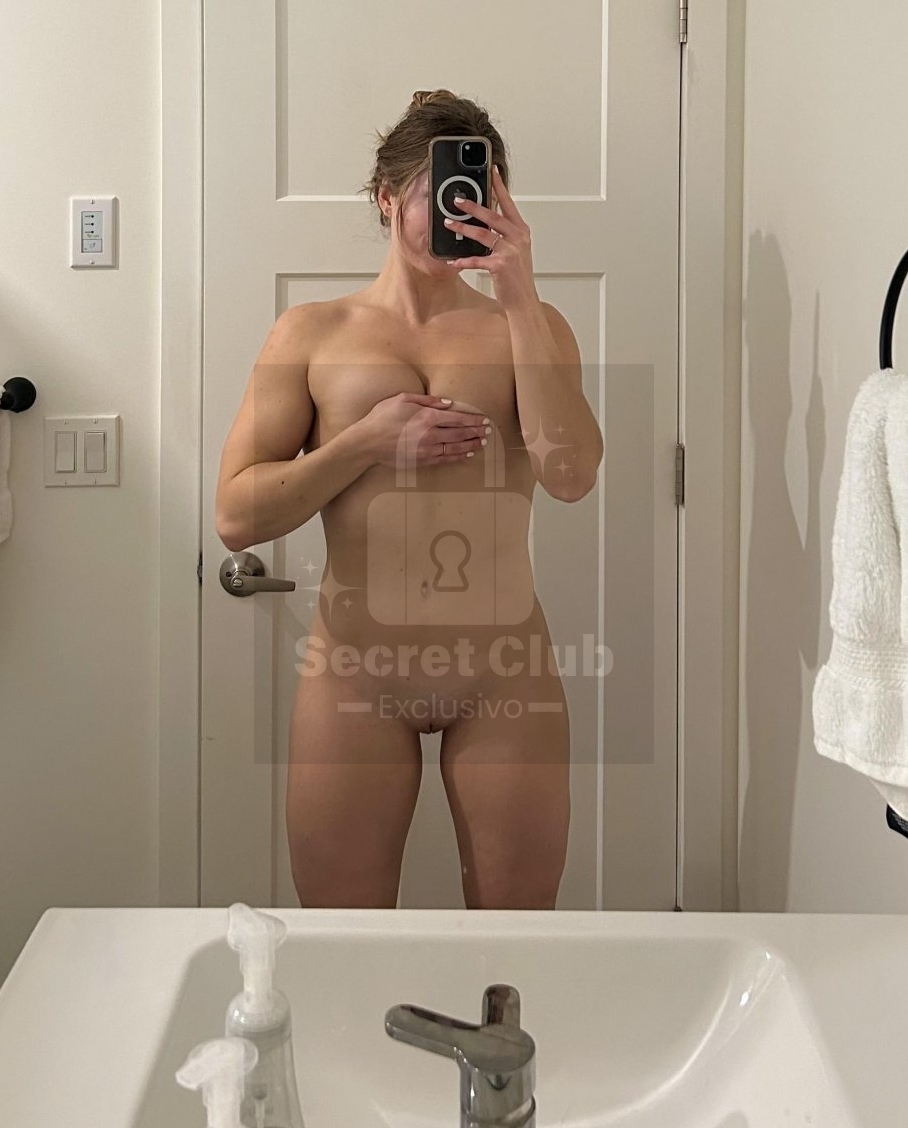 SecretClubXXX's tweet photo. 🔞 Conteúdos exclusivos vazados [+18] 🔞 
⬇️⬇️⬇️⬇️⬇️⬇️⬇️⬇️⬇️⬇️⬇️
➡️https://t.co/XsCg4OiRkZ https://t.co/ADmGyOCDwl