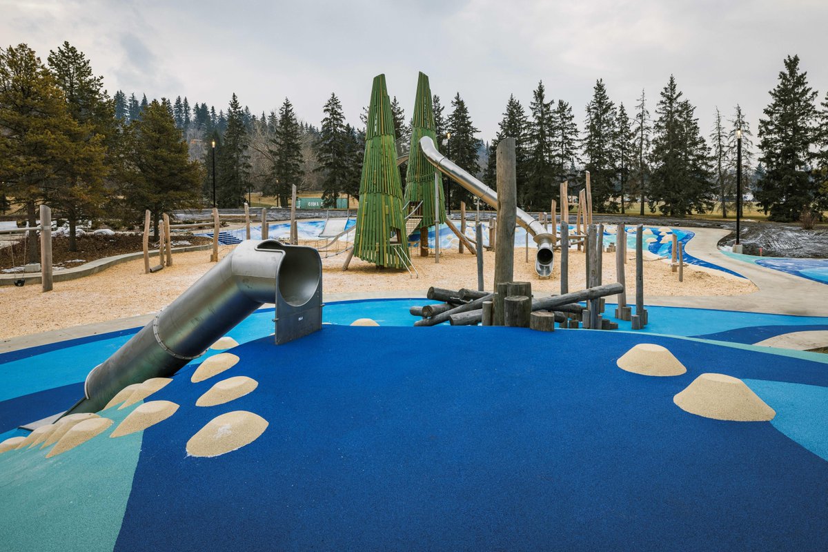 ChandosLTD's tweet photo. William Hawrelak Park has reopened, welcoming the community back to one of Edmonton’s most valued spaces. Our team is proud to support the park's upgrades, improving accessibility while preserving its history and river valley connections.

🔗 https://t.co/FR4yrf7nla 
#YEG https://t.co/dX7NFJe0Ao