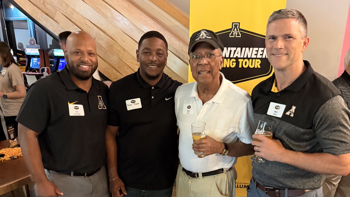 appstatesports's tweet photo. Another great crowd tonight in the Triangle for our #MountaineerSpringTour stop at Edit Beer Co. of Raleigh!

#GoApp https://t.co/3lCN5zQ9RE