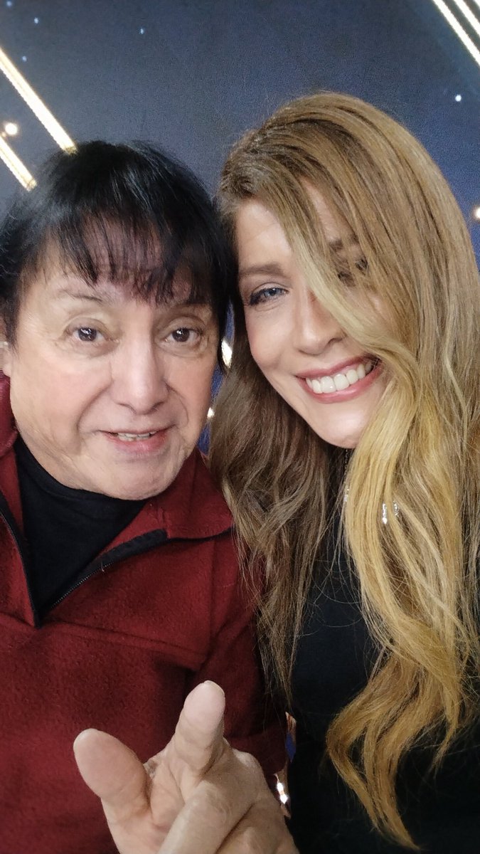 ALERUBIO_'s tweet photo. Infinitas Gracias RICKY MARAVILLA por tu paso por ÍNTIMAMENTE en TV por @Canal22web

🔴https://t.co/cpvias16FO
🔴Canalveintidos en Youtube 
🔴Canal 301 Telecentro 
🔴 23 de Claro Televisión 
🔴Canal Provincial de TeleRed

Programa completo en YouTube 👇🏼 https://t.co/XhEeMwlcW2 https://t.co/ePjbxudwgW