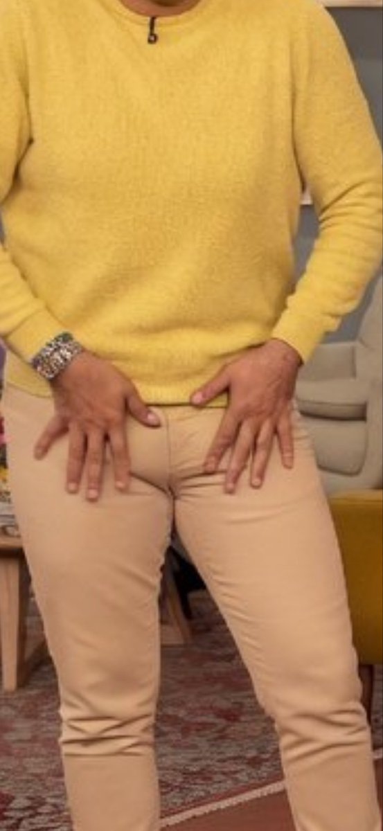 bearmirrey's tweet photo. @ZuritaCarpio Tremendo papayón de éste 🤣 https://t.co/6lIzNOIFsa