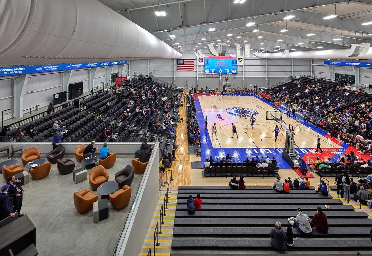 DavidWCrabtree's tweet photo. @EBischoff Love seeing the continued growth for @RAFWrestlingUSA! Would love to see a future RAF in Detroit! The Fieldhouse at Wayne State would be a great venue for it!  TNA Bound for Glory in 2024 packed in 3,000 fans and it looked great on TV! @83Weeks https://t.co/nC679FfxsA