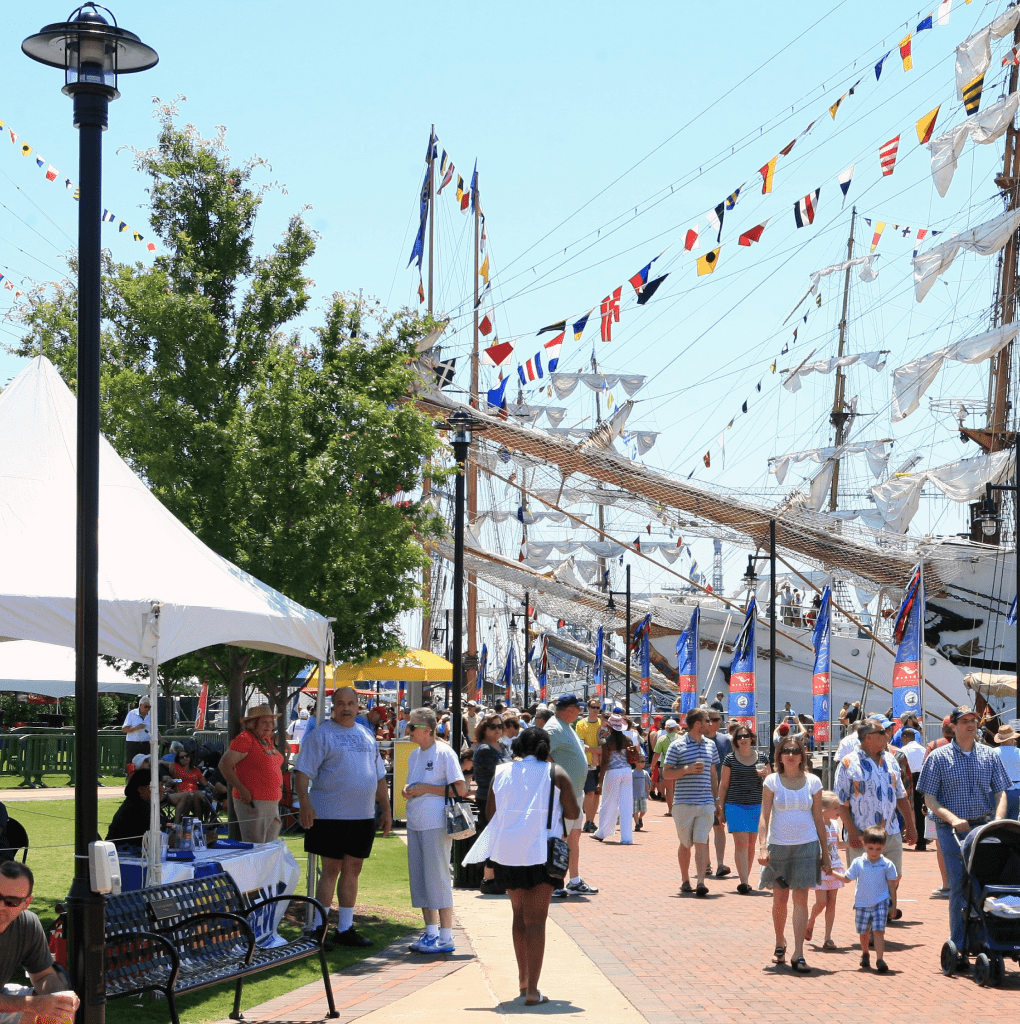 VisitNorfolkVA's tweet photo. A harbor of international proportions for one weekend only⛵ 

June 19th-21st, Norfolk hosts  Sail250® Virginia, a fun-filled weekend featuring ships from around the world

✨ Learn more about Sail 250® Virginia on our website at https://t.co/BJ5VRcIbBw ✨
 
#visitnorfolkva 🧜 https://t.co/BH6dSiMFl9