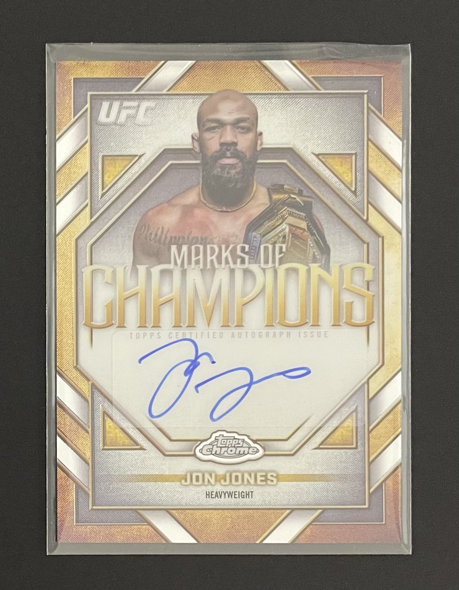ScrtCrdDlr's tweet photo. @TheShop_CC @84baseballcards Volkanovski Mark of Champions Reractor $65
Jon Bones Jones $150 https://t.co/kzPtTharSD