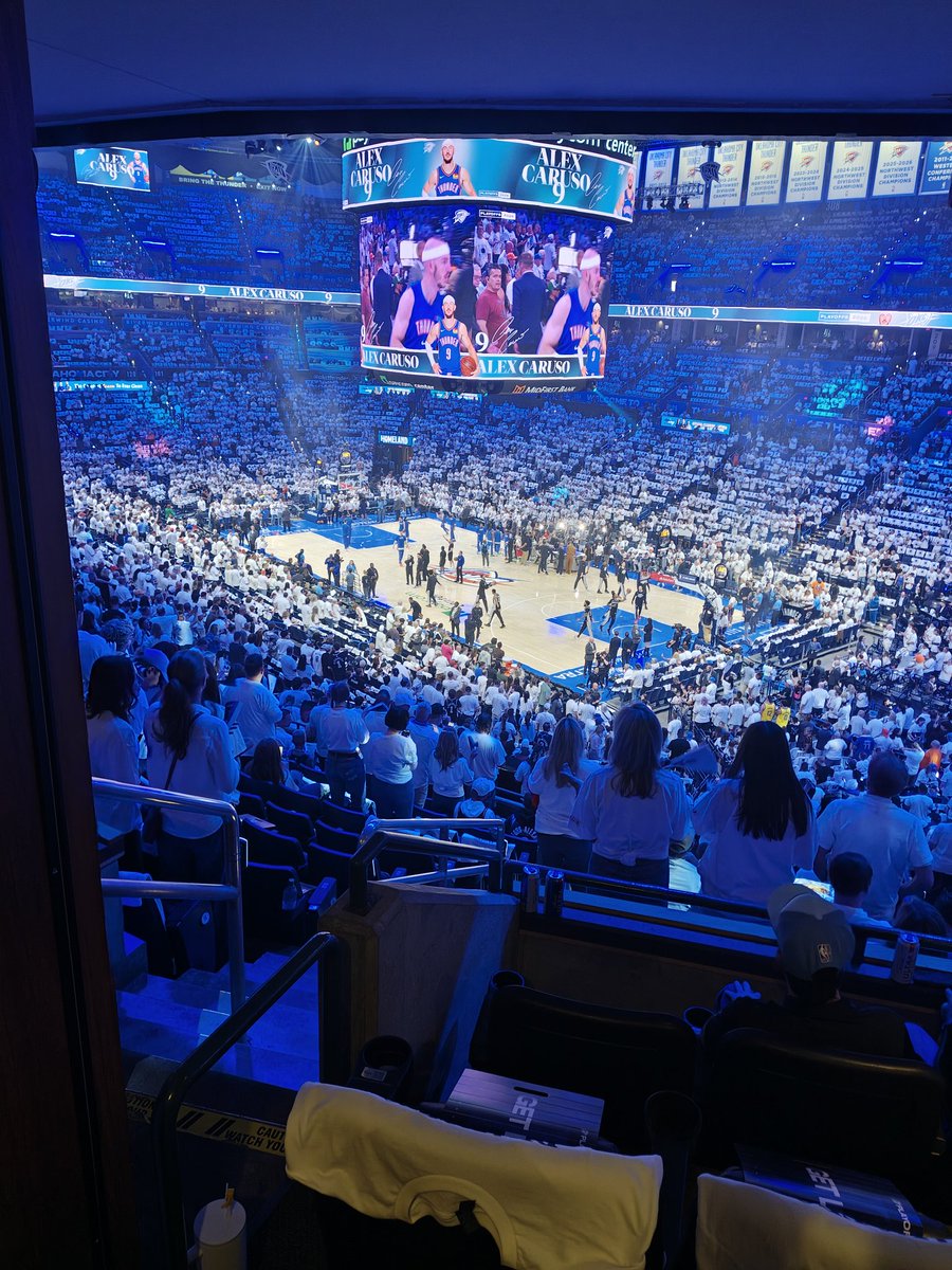 mitchblevins's tweet photo. Thunder up https://t.co/zPHMIUe4Zc
