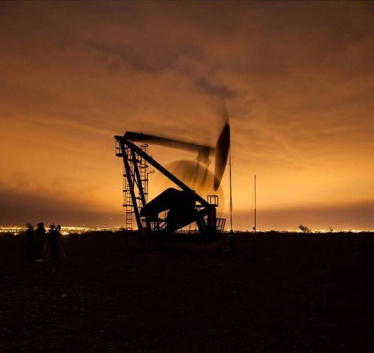 perezmarzo's tweet photo. Actas de los últimos aumentos petroleros del país, abril 2026
https://t.co/67BIwtOo4c https://t.co/MkRa8ukvc5