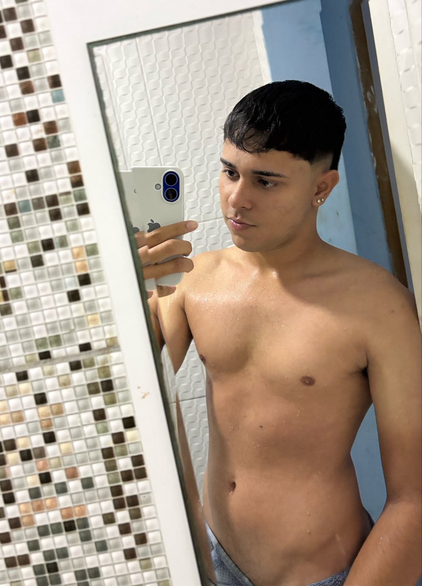 andré tweet media