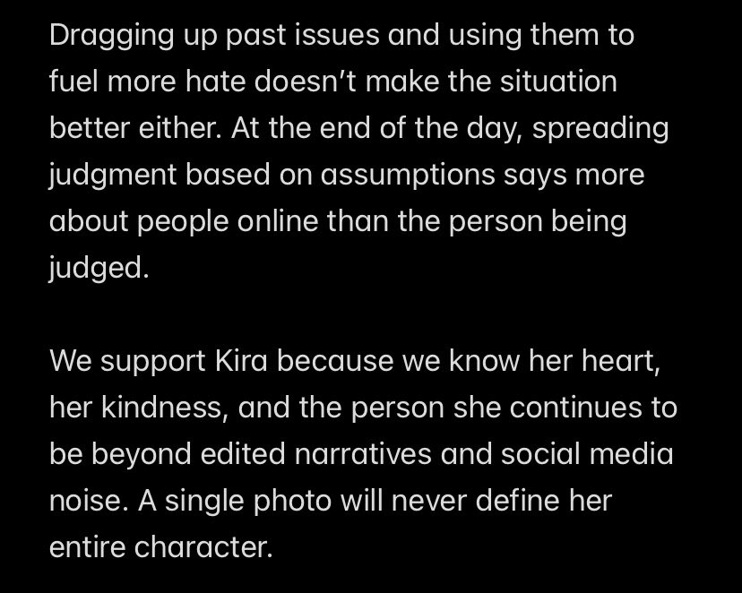 Jen tweet media