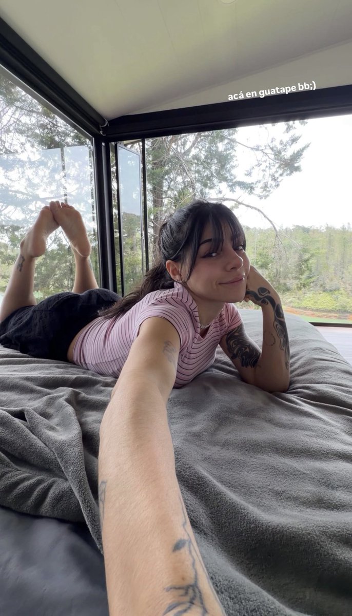 Benc8vb's tweet photo. Algún pajero morboso para que nos pajeemos en videollamada y hagamos un cum tribute colaborativo 🤤🤤🤤 https://t.co/gTaJs3IAjF