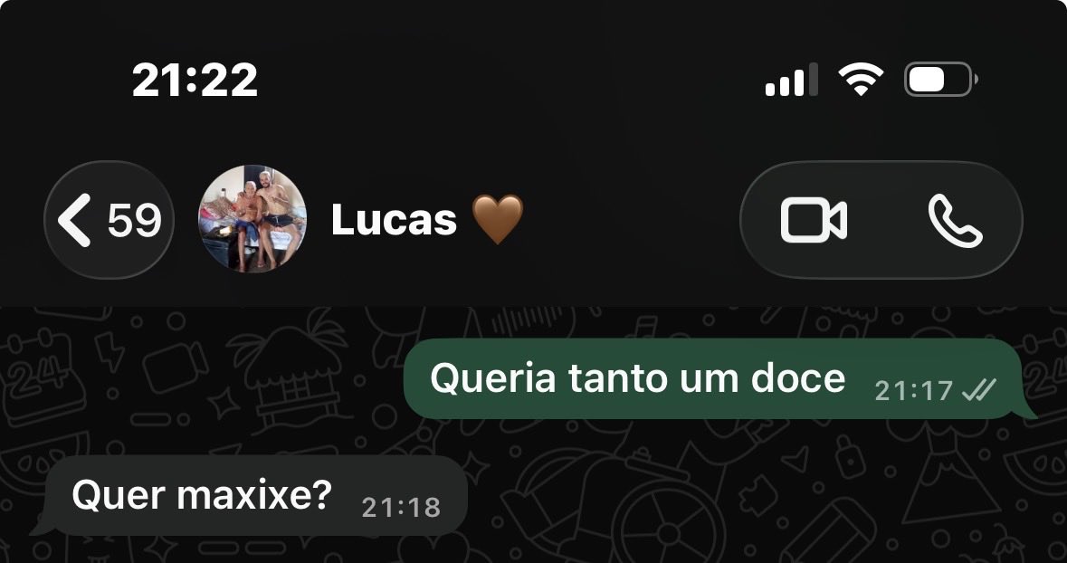 Patriciakely_'s tweet photo. Ele é bom dms 🤣 https://t.co/wSZPMMOG7r