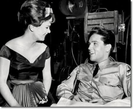 gginger069's tweet photo. May 26,1960
G.I. Blues ๐ Set
#ElvisFilms
#ElvisHistory
๐โจ๐โจ https://t.co/bg5uyG6WoI