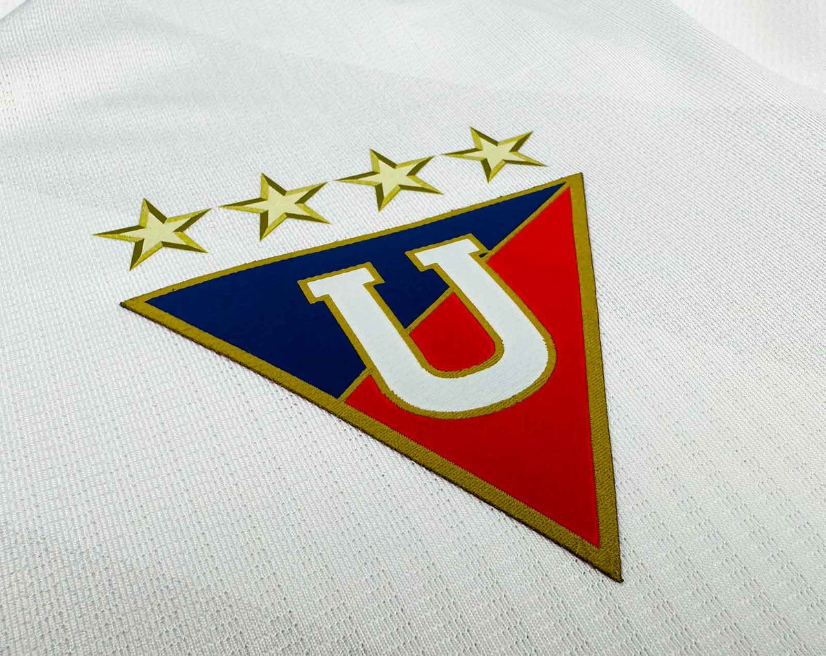 sagfutbol's tweet photo. 🇪🇨🌎 A OCTAVOS COMO PRIMERO DE GRUPO Y HAY OLORCITO A MUNDIAL.

Si mantiene este ritmo de puntos, el que se va derechito al próximo mundial de clubes (vía ranking) es la gloriosa Liga Deportiva Universitaria de Quito.

El elenco más exitoso del fútbol ecuatoriano está nuevamente en la fase final de la Libertadores por segundo año consecutivo.