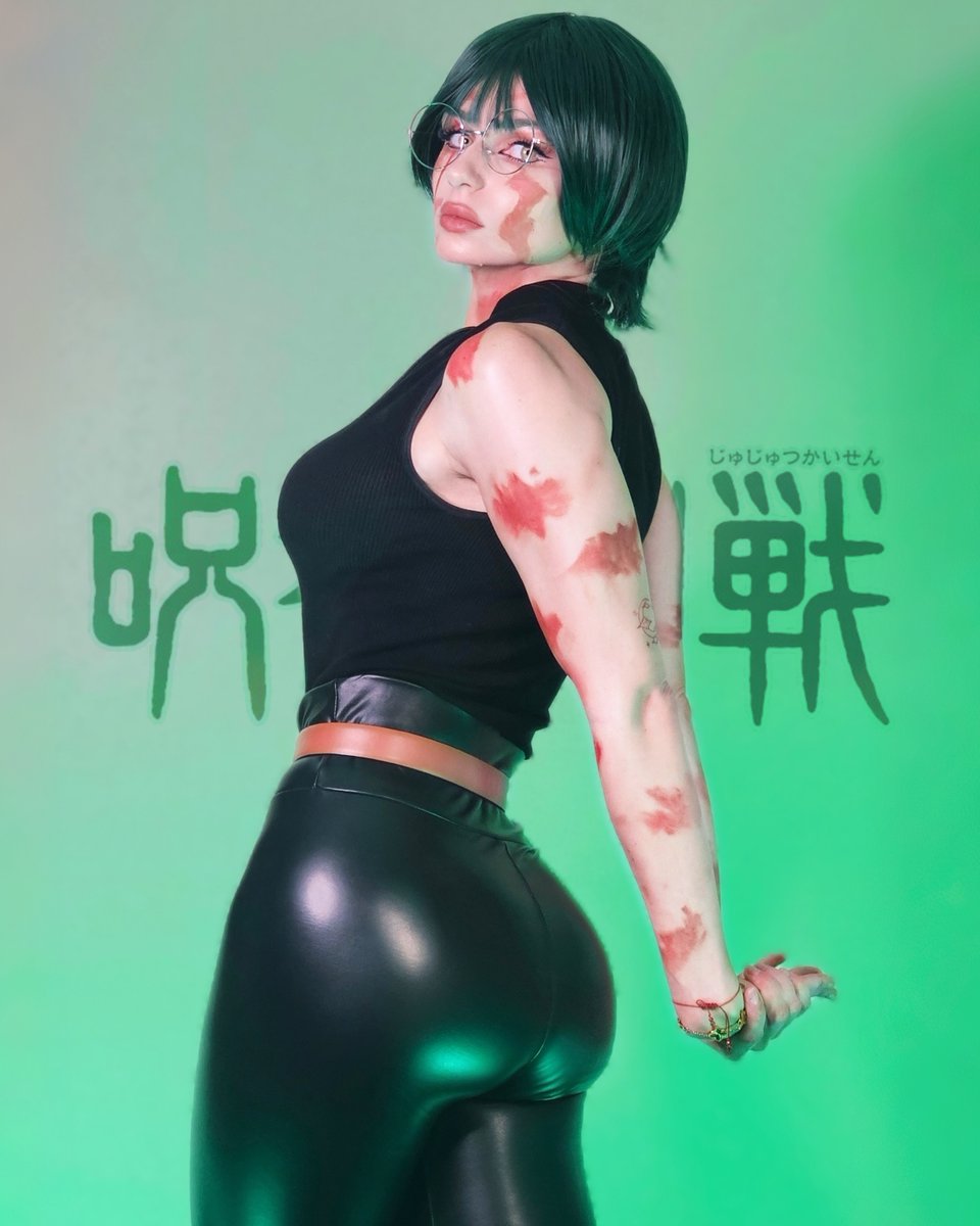 blue0bunny_'s tweet photo. Maki zenin la que me inspiró a ir al gym dia a dia, te amo diosa, si les gusta el cosplay les monto mas fotos luego https://t.co/Wbx3uti559