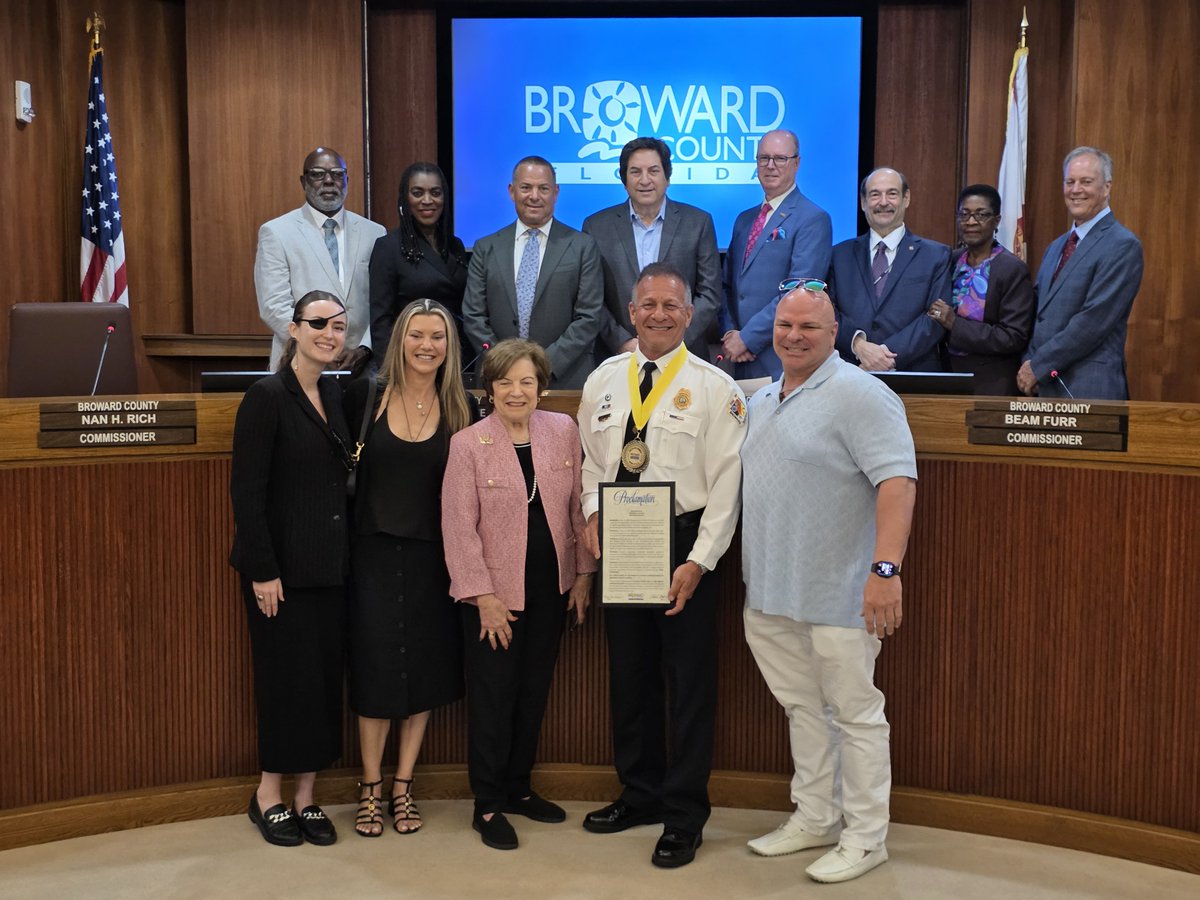 everglades's tweet photo. A heartfelt thank you to Senator Nan Rich for recognizing BSO Fire Rescue with this morning’s proclamation, and to District Chief Todd Draizin and the entire fire rescue team for their incredible work during the recent Everglades fires.

The fire came very close to Everglades Holiday Park, and we are beyond grateful for the fast response, dedication, and professionalism that helped protect our park, our team, our guests, our animals, and the Everglades we are so proud to call home.

We cannot thank BSO Fire Rescue, Senator Nan Rich, and everyone who stepped up during this situation enough. Your commitment made a real difference, and we are truly grateful.

#EvergladesHolidayPark #BSOFireRescue #SenatorNanRich #Everglades #ThankYouFirstResponders