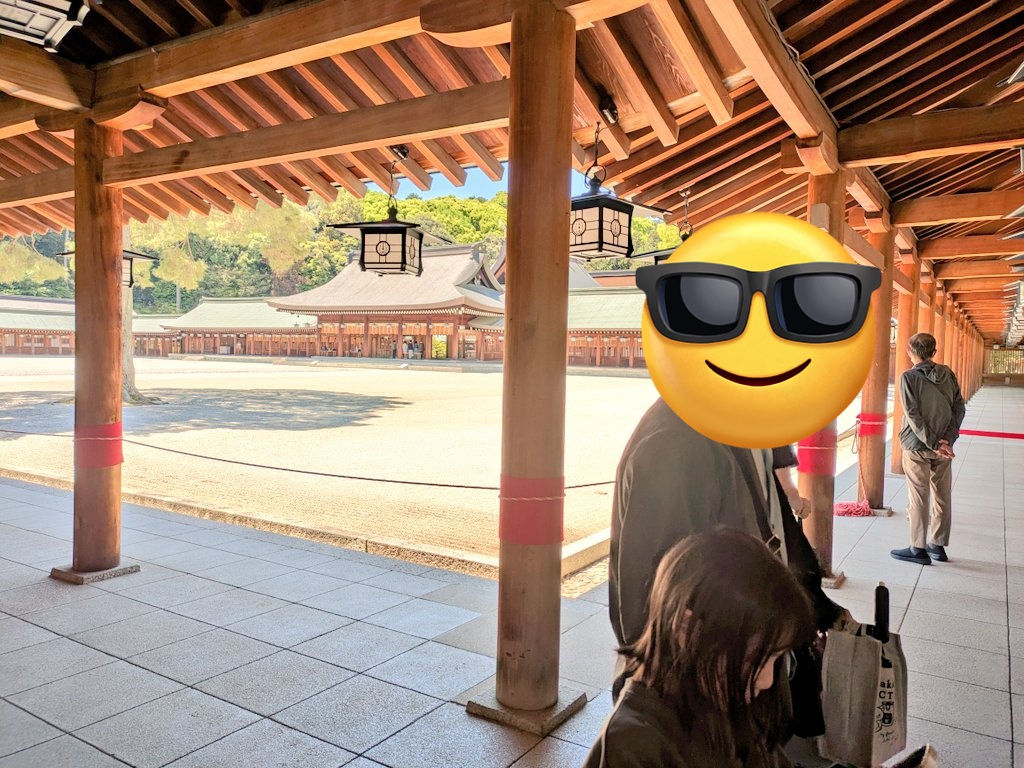 rie20rie's tweet photo. 奈良旅行家族で行ってきましたが、とっても楽しかったです✨
ひのとり列車をパチリ。列車の中はホテルのような内装で、素晴らしかったです😊✨一泊二日でゆるーく楽しんでいい旅でした。 https://t.co/hvciVYaXcP
