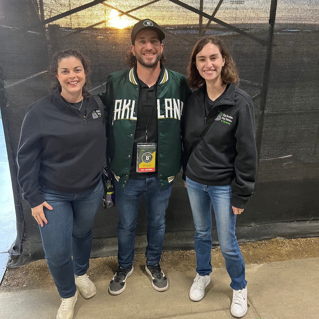 bbbsbayarea's tweet photo. Excited for our new partnership with the @OaklandBallers! Enjoy a warm day out at the ballpark and support our program by purchasing your Ballers gameday tickets through this link: https://t.co/gKtxRjI317 Thanks to Sam and the rest of the Ballers team ⚾🤝 https://t.co/i2h9ntdMeA
