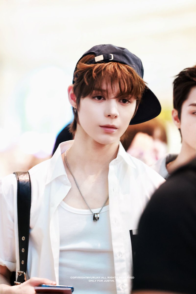 _YuriJay_'s tweet photo. 0527 ICN

#SMTR25 #제이제이 #JUSTINJAY #ジェイ #JAYJAY  #JUSTIN #저스틴 https://t.co/pf2ivVf9MQ
