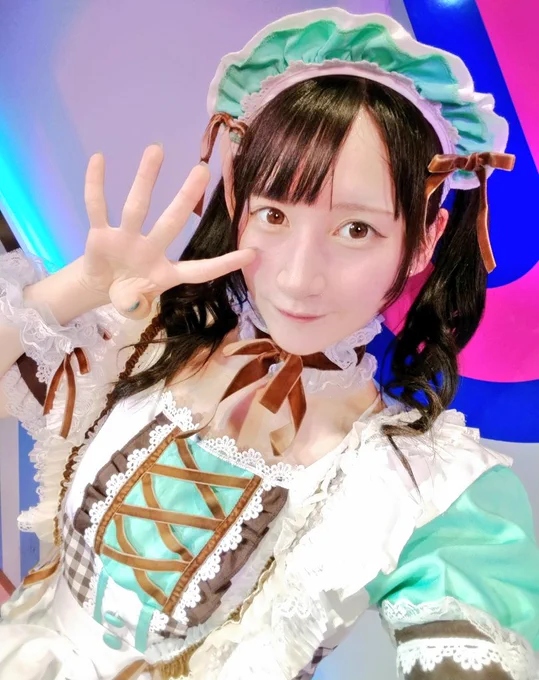 めあちゃん4周年おめでとうございました少しでしたが参加できて嬉しかったです初恋サイダー、コンサートみたいでカッコよかったジュリエットは直撃レスでむっちゃ可愛かった〜めあ界隈の優しい空間で良いイベントでしたありがとうございました #赤門行くもん #めあちゃん4周年