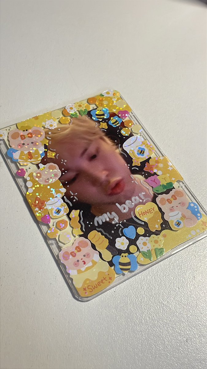 teté tweet media