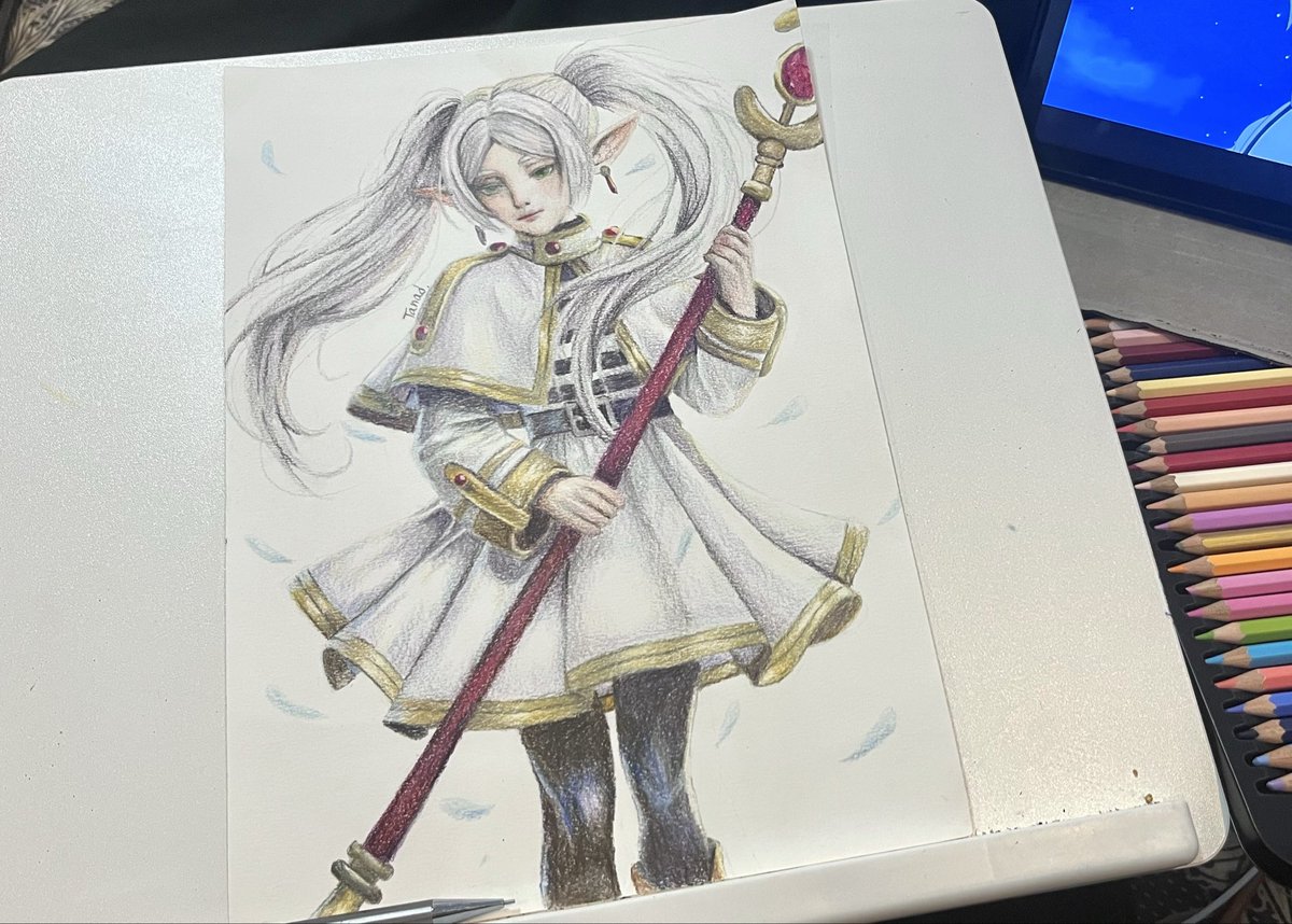 tanad_t's tweet photo. ยังไงงานวาดที่ได้ทำเองทุกอย่างมันก็ให้ความรู้สึกแตกต่างจากงานดิจิทัลจริงๆ🙂↕️ #friern #art #葬送のフリーレン https://t.co/KZePtJ35Se