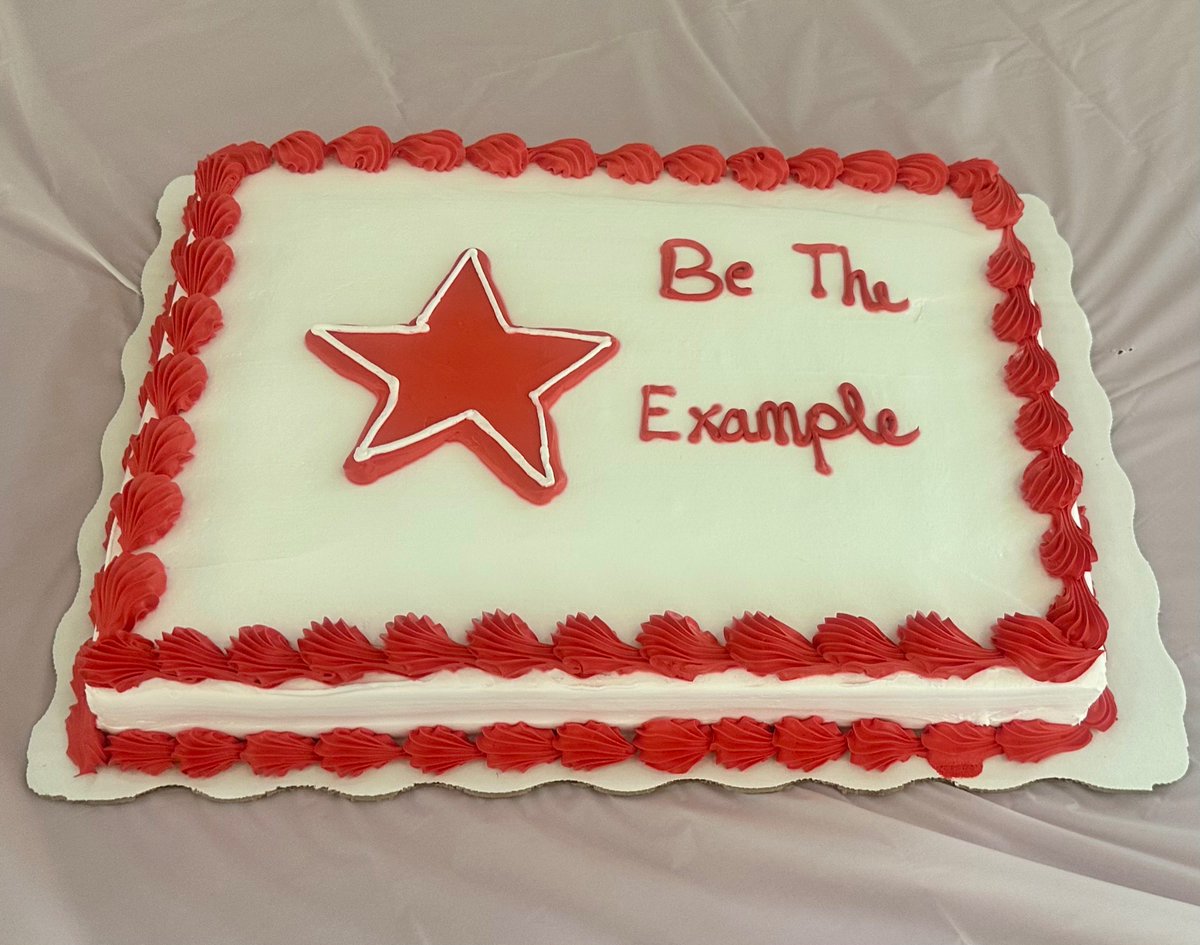 Janice_Marcum's tweet photo. Congratulations to Mary Leigh and Tammi, the “Be the Example” Teacher of the Year and Classified Employee of the Year! https://t.co/jjVQaMdRKQ