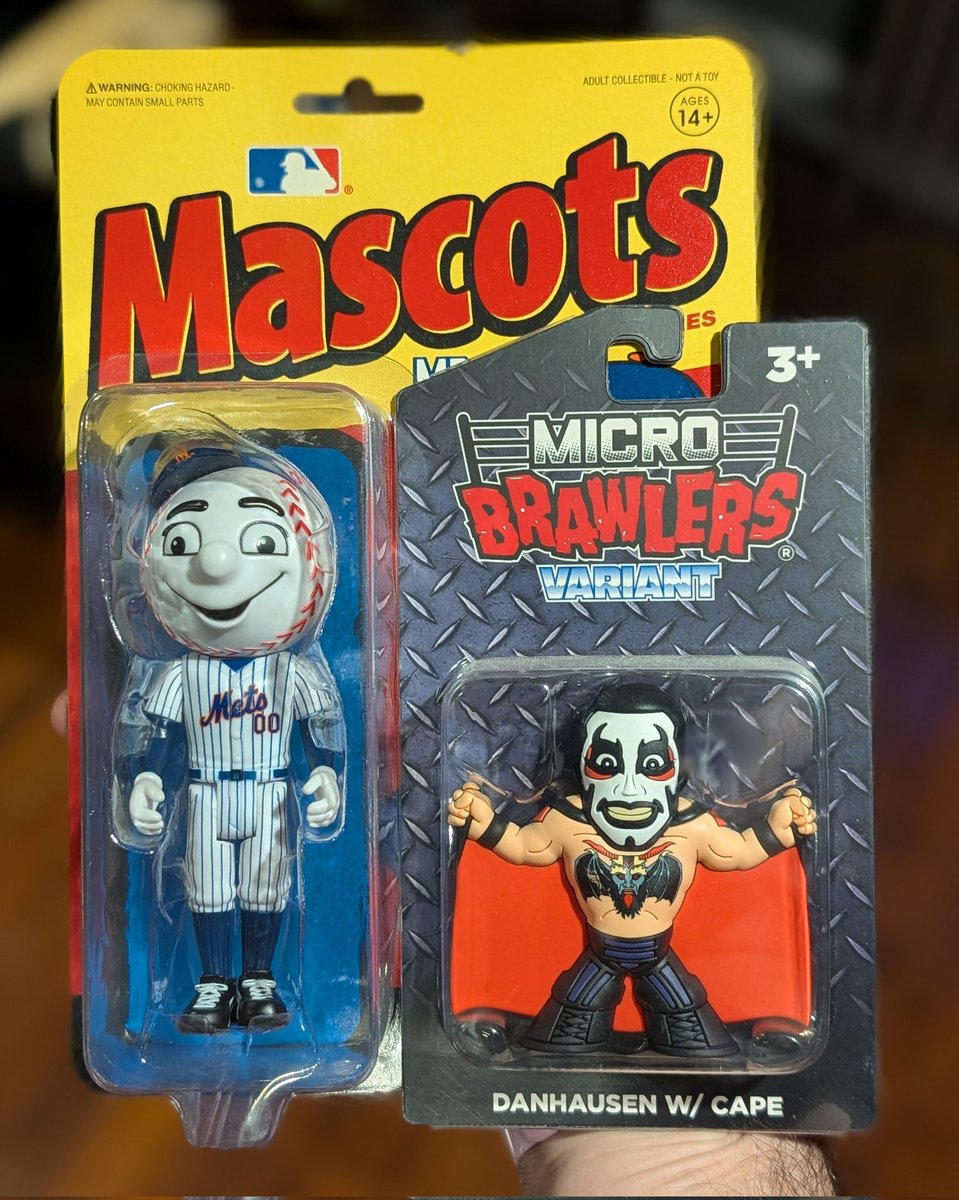 jandjfigures's tweet photo. OK, what do we gotta do to get these guys to meet?
There's another curse we need broken @DanhausenAD !

+++

SHOP https://t.co/3jL4VnBN6R for ALL of your WRESTLING FIGURE NEEDS!

+++

#danhausen #mrmet #youarecursed #nymets #mets https://t.co/bkZEf4bKtW