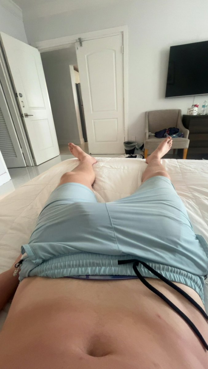 jakeluvstits's tweet photo. Why do you think so many people were staring at me when I was sunbathing by the pool ? #bwc #horny #bigdick #bigcock #bull #thickdick https://t.co/wr0lv0NK8W