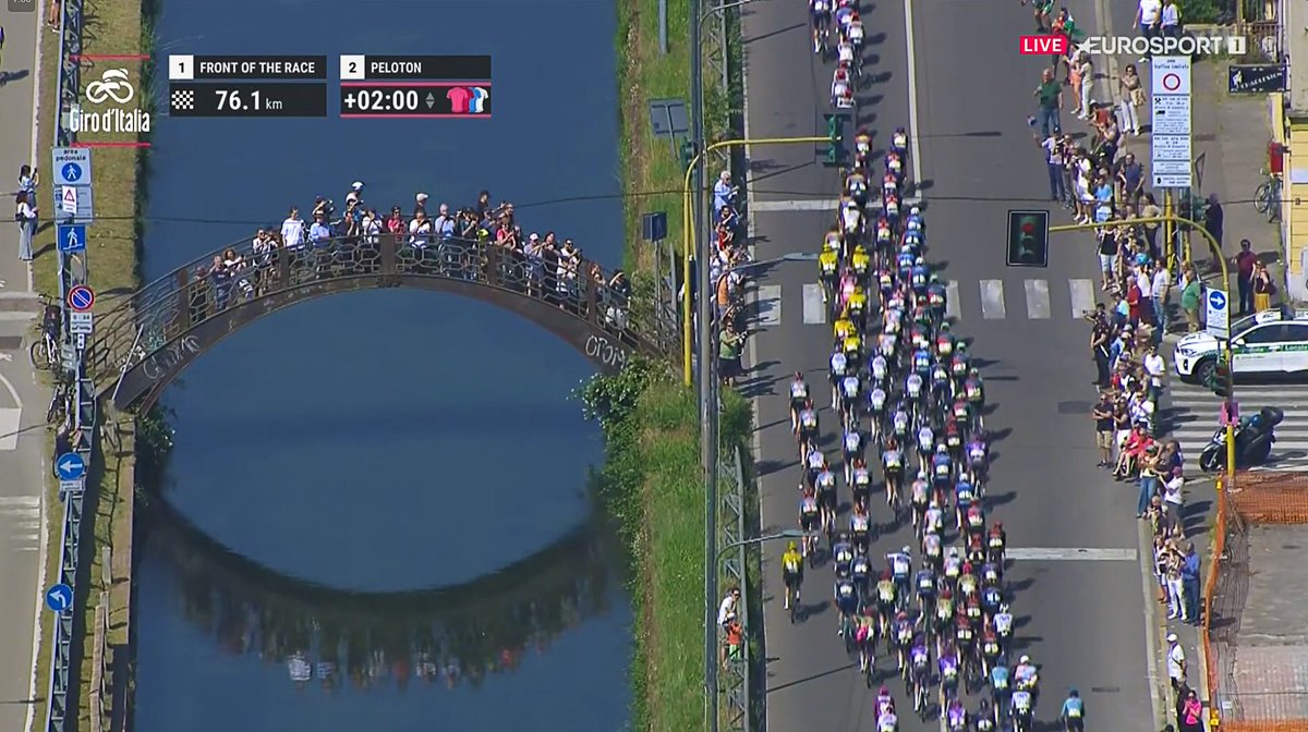 323K13L's tweet photo. Giro d’Italia 2026 — Stage 15🇮🇹
Voghera → Milano
moments of beauty &amp; chaos

#GirodItaliaᴿᴾ https://t.co/7kYD8ghPL3