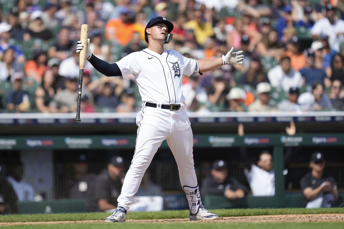 Castellani2014's tweet photo. Spencer Torkelson had a random hot week in late April where he hit 5 home runs, including 3 at a hitters park in Cincinnati. If you remove that stretch, here’s what his numbers look like.

27-156 (.135 BA)
.257 OBP
.218 SLG
.475 OPS

2 HR
14 RBI
24 walks
61 strikeouts https://t.co/RGLlZENfpG