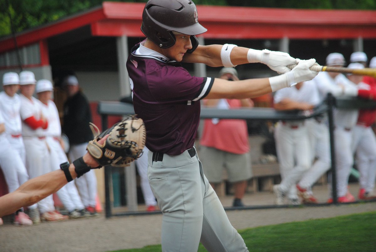 TheReportOhio's tweet photo. ⚾️ BASEBALL GALLERY | Fairfield 7, Lebanon 5 @LebanonHS_BASE @fairfield_tribe 

📸 https://t.co/Wf5kDco5vu https://t.co/RESPDBI04u