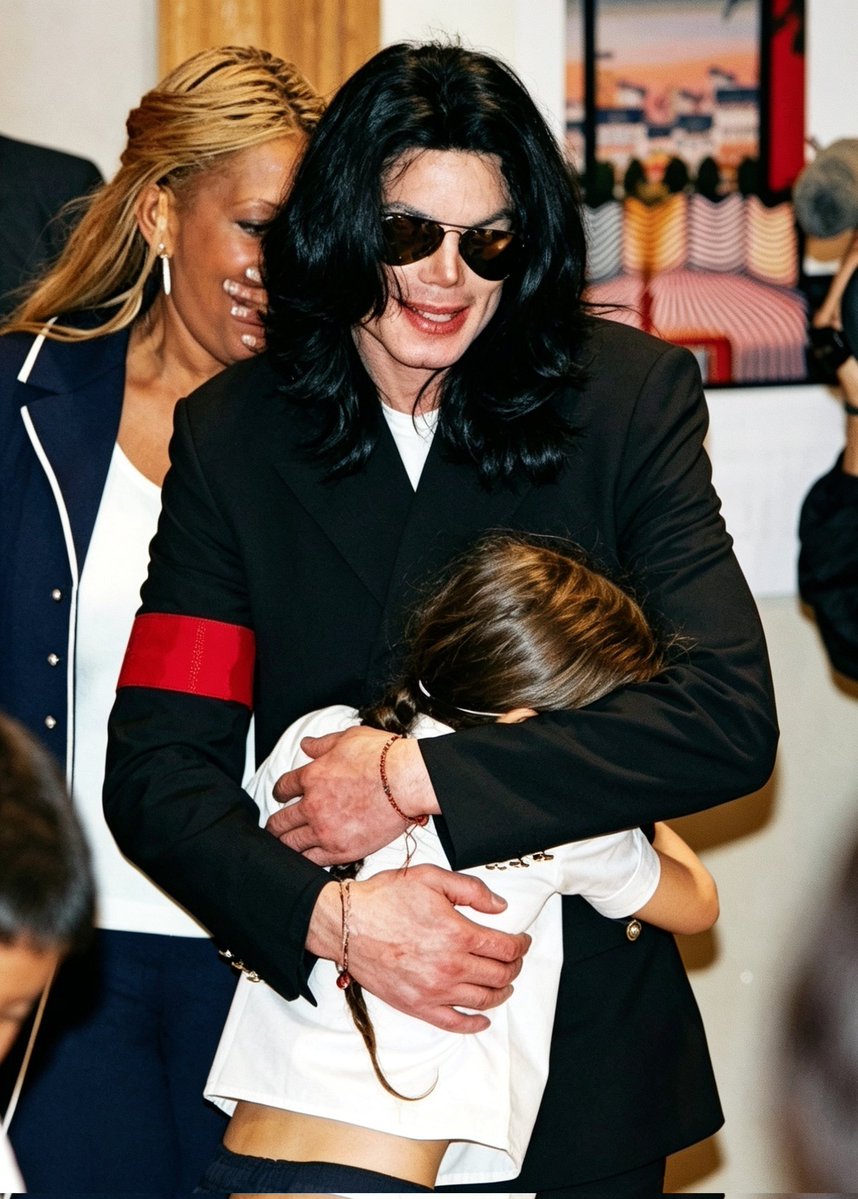 MJ Friends | Fan Account tweet media