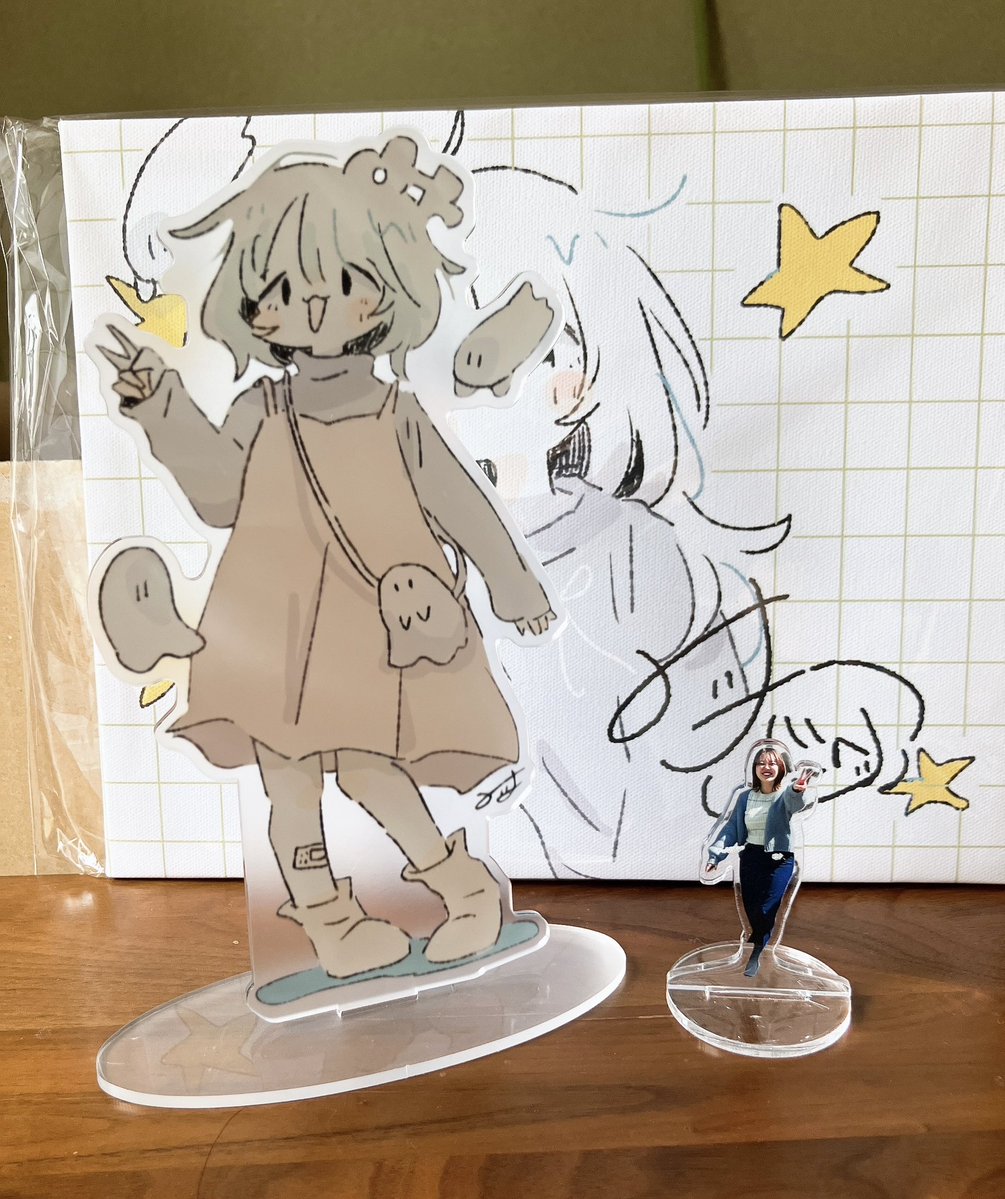 ガチャの商品届いた✨
特大アクスタでっか! 
