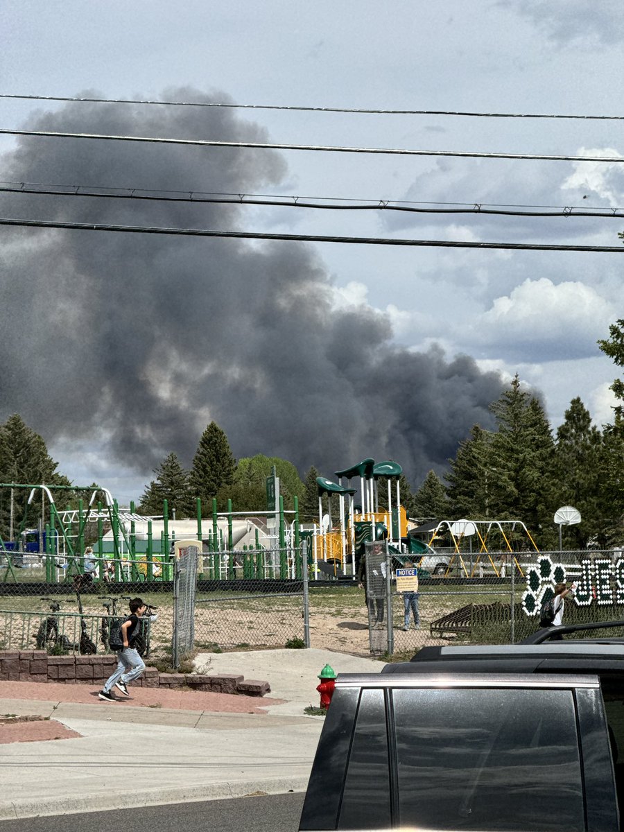troypac's tweet photo. @Breaking911 About 6 miles from my house https://t.co/bIcWMdAkkJ