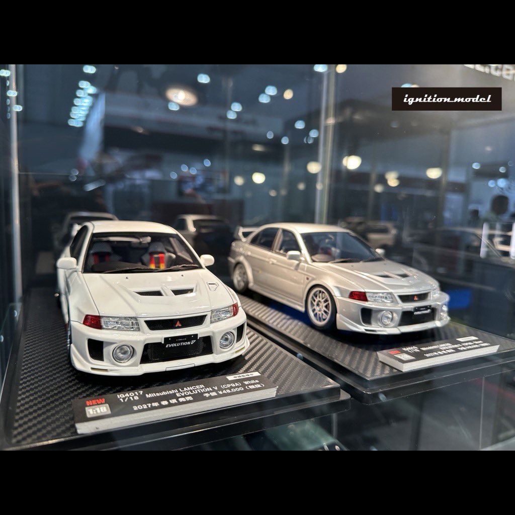 ignitionmodel's tweet photo. IGオンラインホビーショー新作モデル「エントリーNo.4」は既に予約受注がスタートしていますワークスカラーの1/18スケール「LANCER EVOLUTION V (CP9A)」です。
  2027年2月頃発売予定　 ￥48,000(税別）
 製品詳細ページはこちら＞＞ https://t.co/7IluL1w66N https://t.co/zLuW6Mi8b1