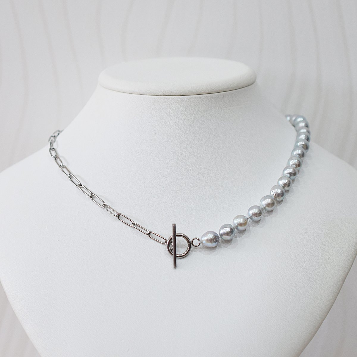 reenspearl's tweet photo. ✨12%OFFセールのお知らせ✨

REENS PEARL BASE店にて一部商品を対象とした12%OFFセールを開催いたします。
オンラインサイトへのリンクはツリーから💁‍♀️✨

【セール期間】
2026年5月29日(金)17：00～2026年6月1日(月)23：59 https://t.co/mofYXxrwPR