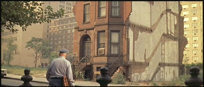 mallard1971's tweet photo. @CocoHatesWinter @viperwave That building was in Manhattan. It was also used in Bells are Ringing. Torn down long ago. https://t.co/DWITH7JgCz