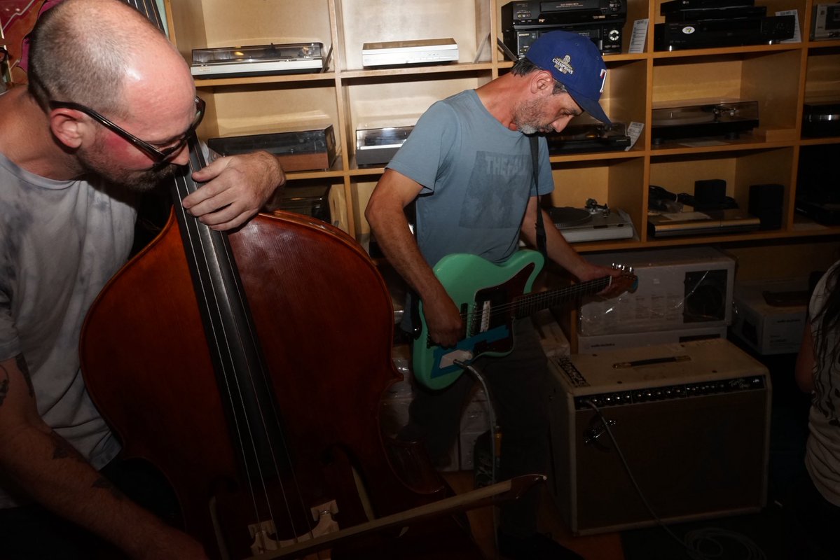 12XUrecs's tweet photo. Water Damage
Breakaway Records,
05/26/26 https://t.co/7dRBx54hVp