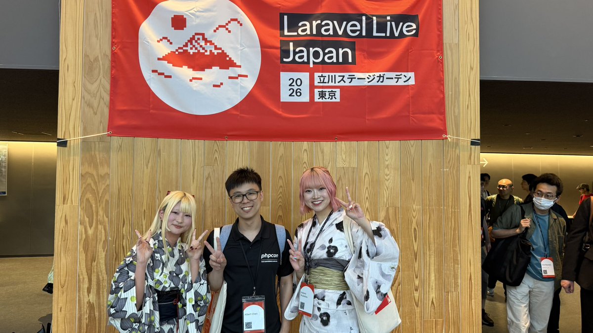 albert_cht's tweet photo. Selfie time with the Laravel folks! Day 1 was a blast. 🔥

#LaravelLiveJP https://t.co/ZT2gVbrlC6