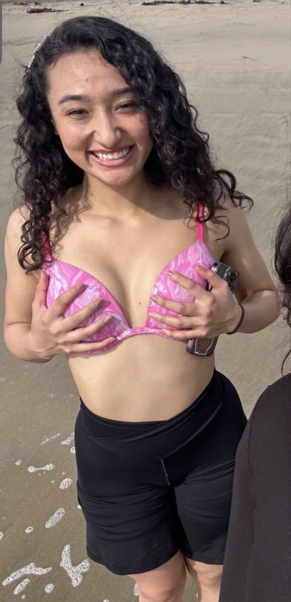 bigboy6672's tweet photo. What Yall think of my girl best friend https://t.co/wxrWrGh52b