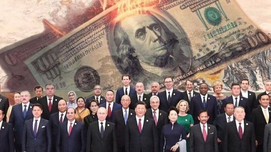 Rephugblackwell's tweet photo. 🚨BREAKING: Reports confirm that BRICS have moved away from the dollar and are discussing with #Ripple to establish a global Central Bank Digital Currency (CBDC) on the #XRP ledger. https://t.co/RUpaj61xqA