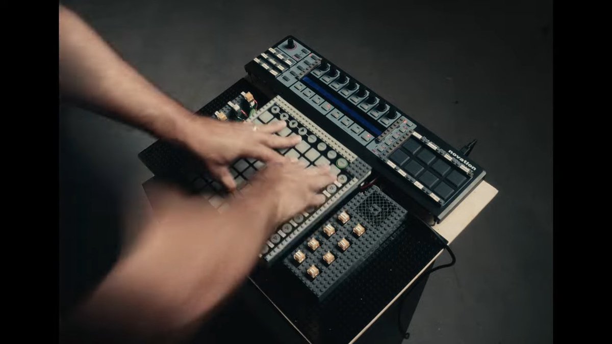 ニュース】AbletonのMIDIコントローラー「Ableton Push」の