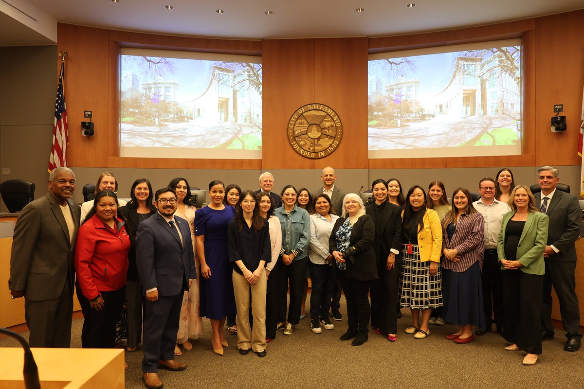 MayorMcCarty's tweet photo. Today at City Council, we celebrated the 2026 Planning  Academy graduates!

The Planning Academy makes our city better, giving residents a voice &amp; the tools to speak up.

As a graduate of the inaugural class, 24 years later, my time at the Planning Academy still informs my work. https://t.co/GVXIlD14ez