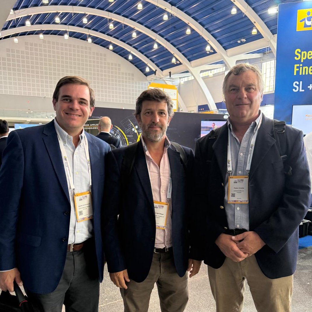 CUS_UY's tweet photo. 🌱 Desde CUS estuvimos presentes en el Congreso Mundial de Semillas #WorldSeed2026 de @SeedFed en Lisboa #Portugal 

Acompañando a nuestros socios presentes, networking y generando información actualizada para seguir potenciando la semilla de #Uruguay en el 🌎

#CUSenMovimiento #UruguaySeeds
#LaSemillaEsLoPrimero