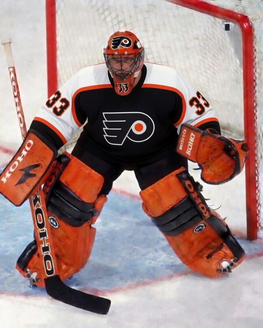 ProShopHockey's tweet photo. Guess the goalie… https://t.co/h5ByI9XJBi