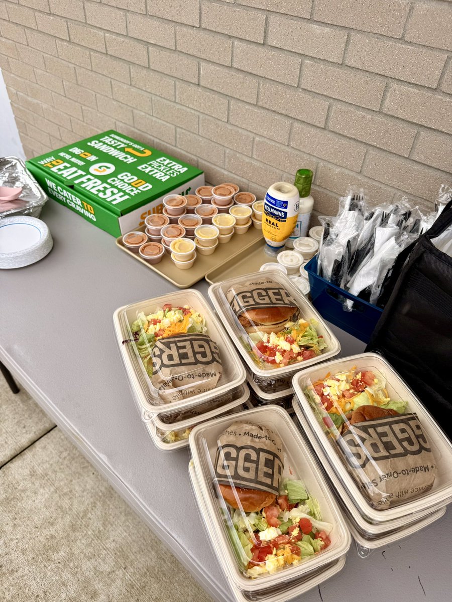 CNDogsBaseball's tweet photo. Jaggers provided sandwiches and salad and Subway donated cookies for our Pre-Sectional meal tonight! Thank you to Tabitha and Drew for your support! Come out tomorrow as North takes on Whiteland in Game #1 with the first pitch at 6pm at the Diamonds on the Southside! Go DOGS! https://t.co/GYkSHlJEXa