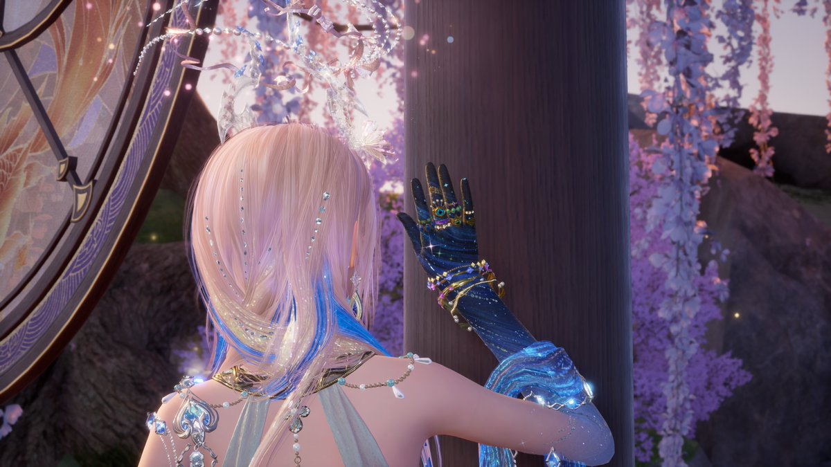 MasterDarkwingz's tweet photo. #InfinityNikki 
I wanted to take close up screenshots of the glowy bits, but the sun decided to rise and ruin the night. https://t.co/HVOizmLm6k