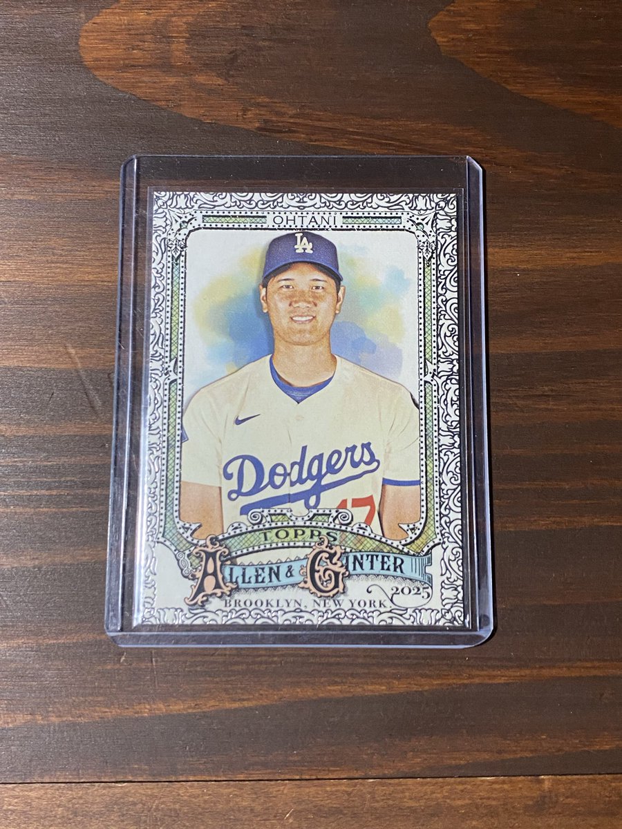 DaBinderBuilder's tweet photo. Ohtani A&amp;G 

Take for $50

Stack until 5/31 https://t.co/P9t8cyQwgv