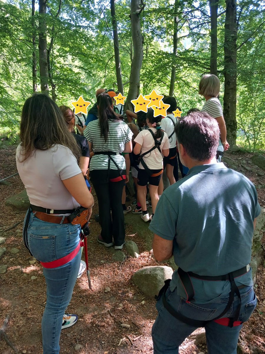 ADERAN_3's tweet photo. 2º día de movilidad #erasmus con el Consorzio delle Alpi.
Realizamos actividades al aire libre con  "Istituto Comprensivo Valdengo". Por la mañana visitamos"Oropa Adventure Park" y por la tarde el Santuario de Oropa,
@EducaAnd  @ordenacioneduhu  @sepiegob https://t.co/YkZRfcm0xp