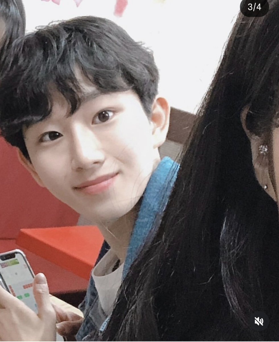 윤말랑 tweet media