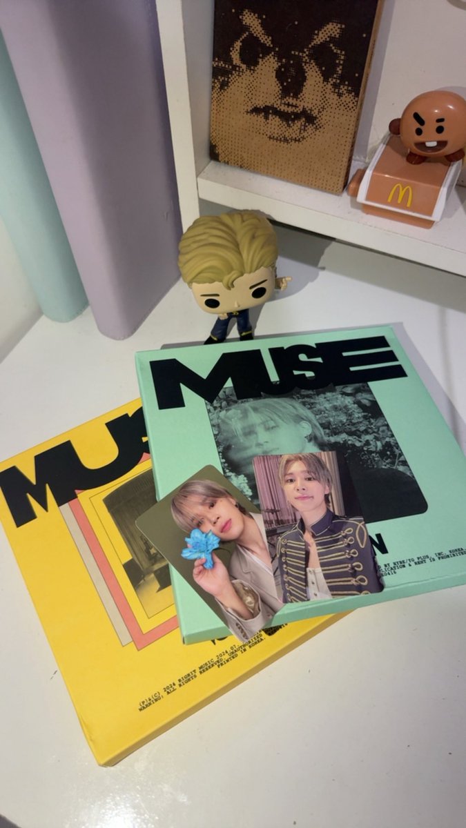 Nayaraarmy_'s tweet photo. @A2CEGs meus bbs em casa e eu não poderia estar mais feliz. Obrigada por tanto amor e carinho com as pessoas que fazem parte das cegs de vcs. Meu feedback é super positivo, ela tem um cuidado e tratam tudo muito seriamente para q nada saia errado, os álbuns vierem bem embalados https://t.co/1RGAPfrLpz